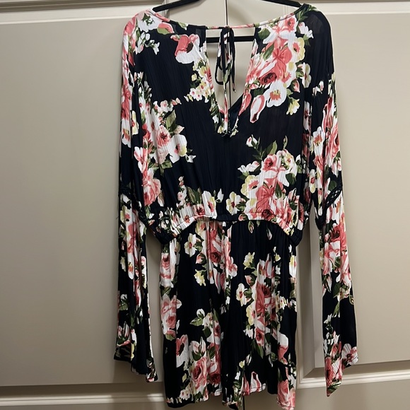 New Waimea Long Sleeve Romper Size XL - Picture 9 of 10